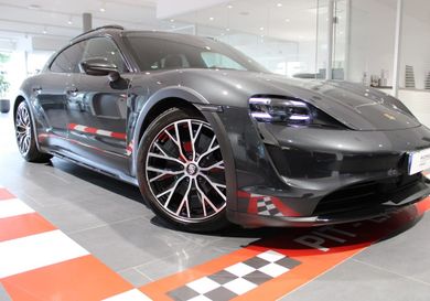 Porsche Taycan, 2021