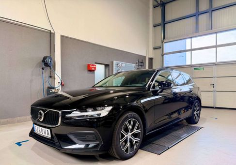 Volvo V60, 2022