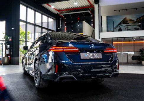 BMW 550, 2023