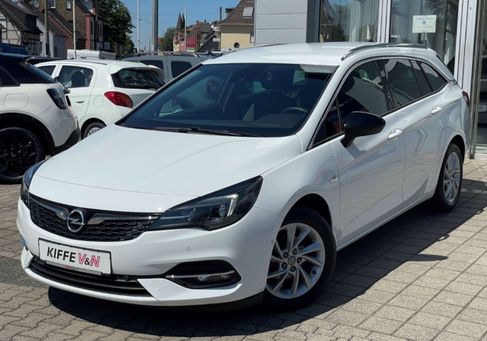 Opel Astra, 2022