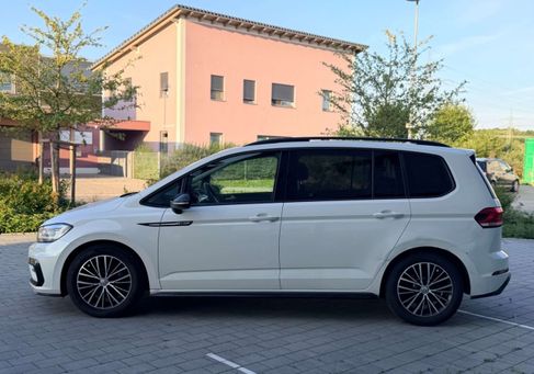 Volkswagen Touran, 2018 3