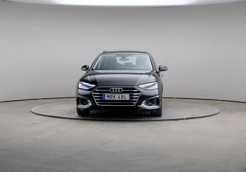 Audi A4, 2023