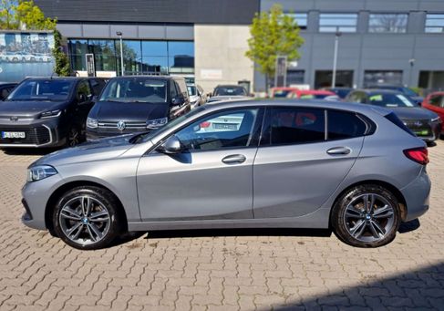 BMW 118, 2023