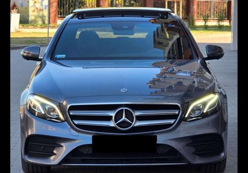 Mercedes-Benz E 220, 2019