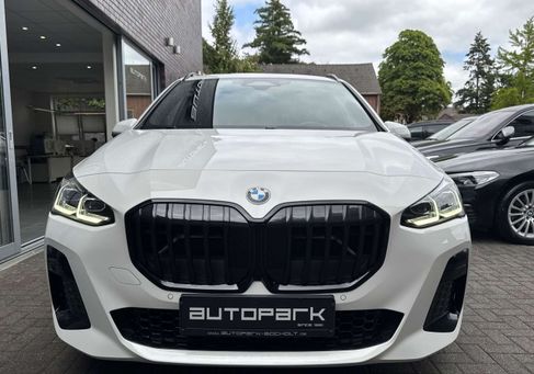 BMW 218, 2025 3