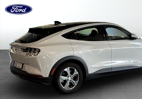 Ford Mustang Mach-E, 2021 2