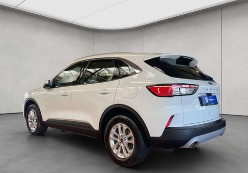 Ford Kuga, 2022