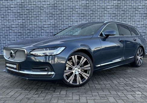 Volvo V90, 2023