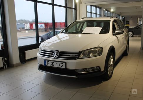 Volkswagen Passat, 2014