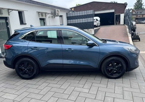 Ford Kuga, 2022