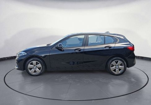 BMW 118, 2023