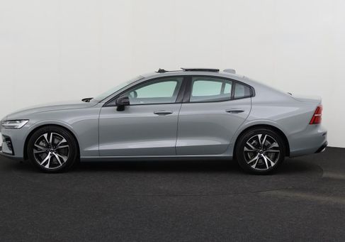 Volvo S60, 2023