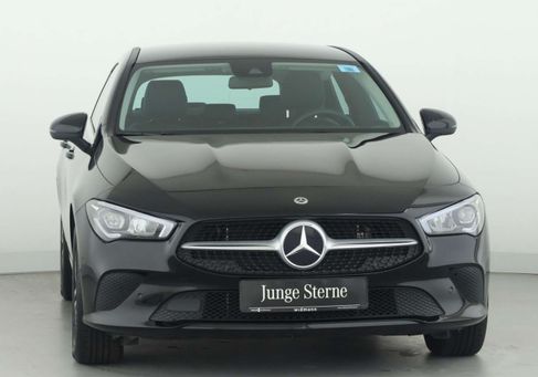 Mercedes-Benz CLA 250, 2022