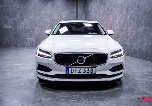 Volvo V90, 2020