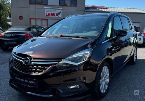 Opel Zafira, 2017