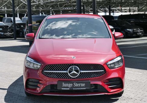 Mercedes-Benz B 200, 2025 2