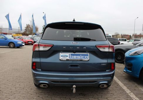 Ford Kuga, 2021