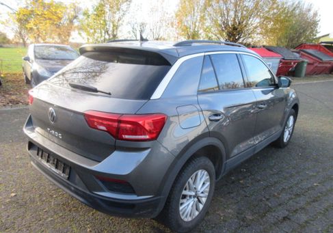 Volkswagen T-Roc, 2021 3