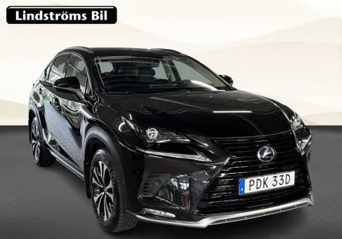 Lexus NX, 2021