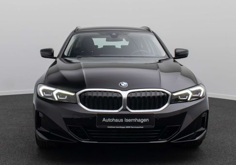 BMW 318, 2023