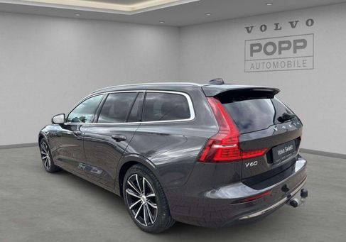 Volvo V60, 2022 3