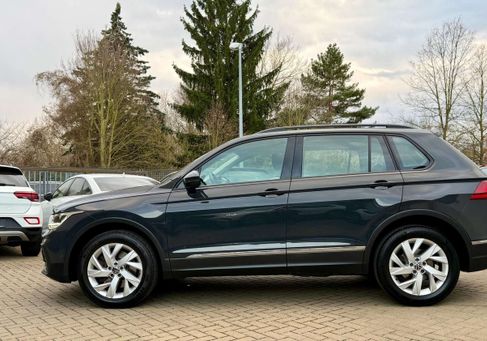 Volkswagen Tiguan, 2022
