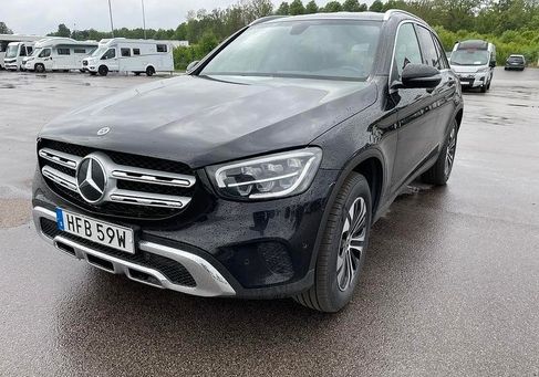 Mercedes-Benz GLC 300, 2022