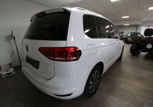 Volkswagen Touran, 2023 3