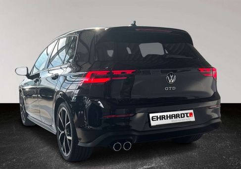 Volkswagen Golf, 2022 3