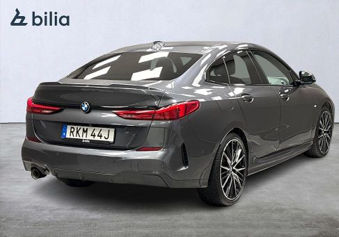 BMW 218, 2021 3
