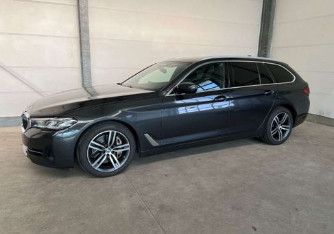 BMW 530, 2021