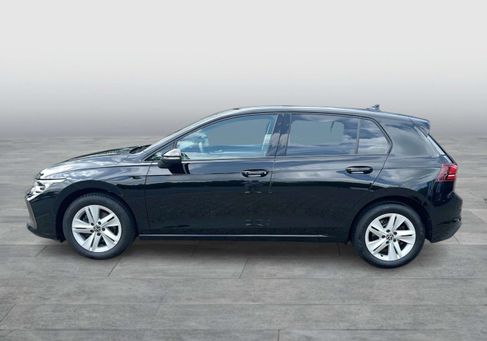 Volkswagen Golf, 2024 2