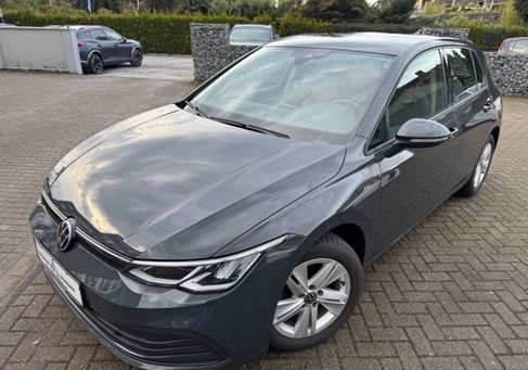 Volkswagen Golf, 2021