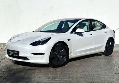 Tesla Model 3, 2021