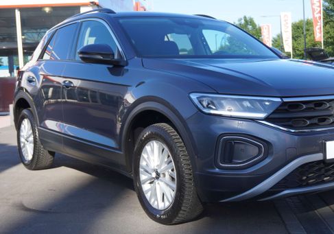 Volkswagen T-Roc, 2023