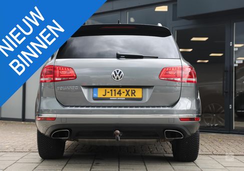 Volkswagen Touareg, 2015