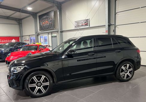 Mercedes-Benz GLC 200, 2021