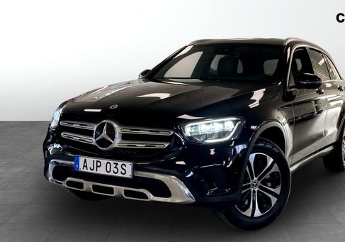 Mercedes-Benz GLC 300, 2022