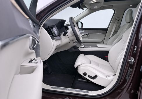 Volvo XC90, 2026 3