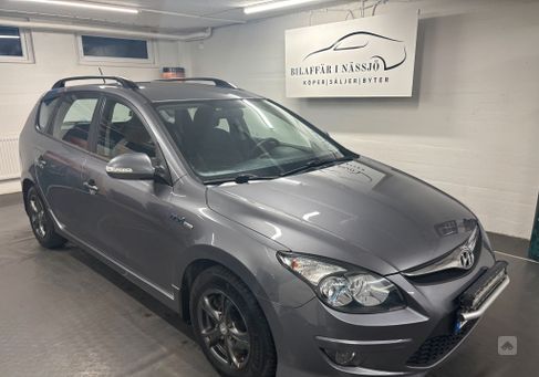 Hyundai i30, 2012