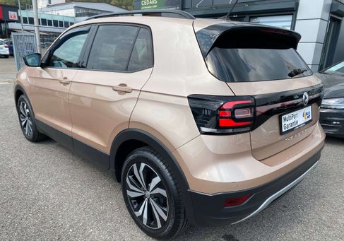 Volkswagen T-Cross, 2019