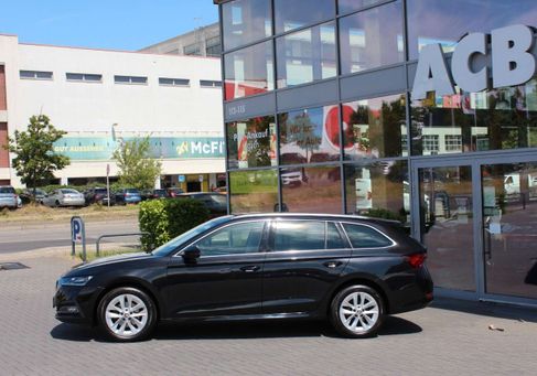 Skoda Octavia, 2023 3