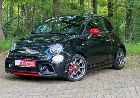 Abarth 595, 2022
