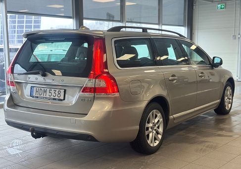 Volvo V70, 2016