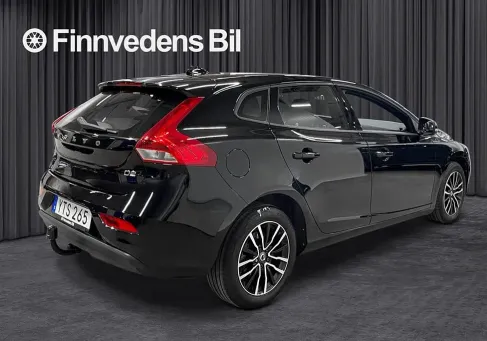 Volvo V40, 2018