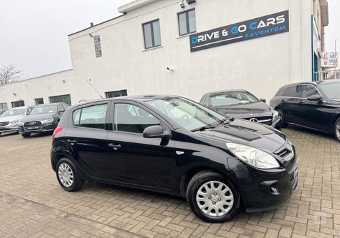 Hyundai i20, 2011