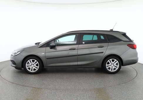 Opel Astra, 2021