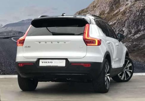 Volvo XC40, 2022 3