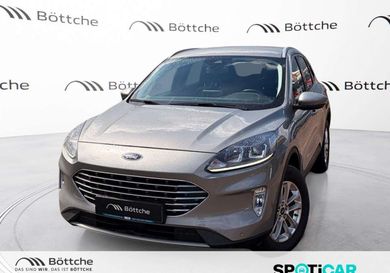 Ford Kuga, 2022