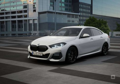 BMW 220, 2021